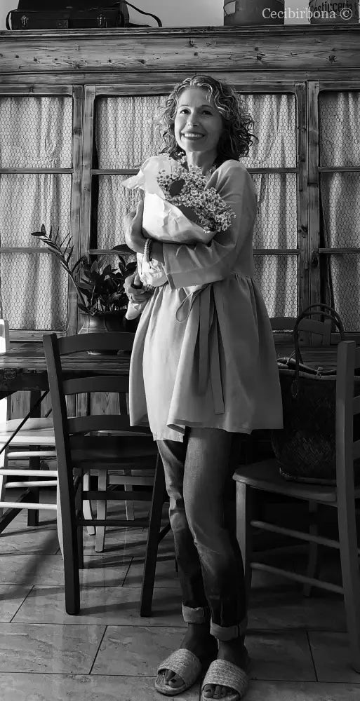 Camicia incrociata in lino celeste con maniche (Ref. 118) camicia donna