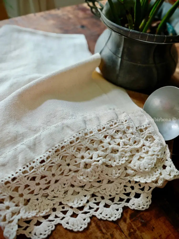 Canovaccio con bordi all’uncinetto accessori cucina