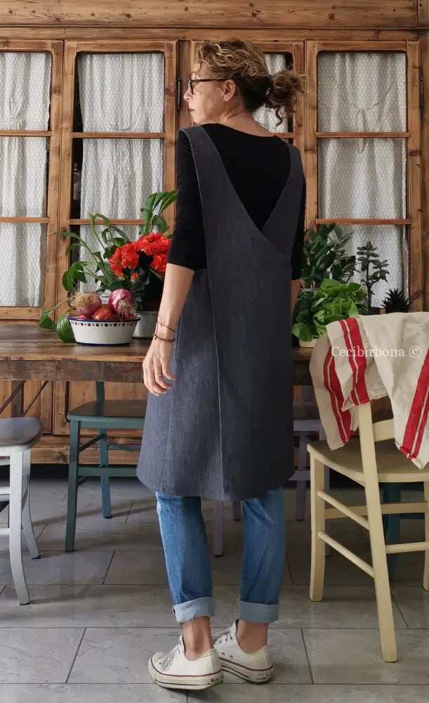 Disponibile in preordine Il grembiule da cucina in denim blu in stile giapponese grembiule donna tessuti moderni