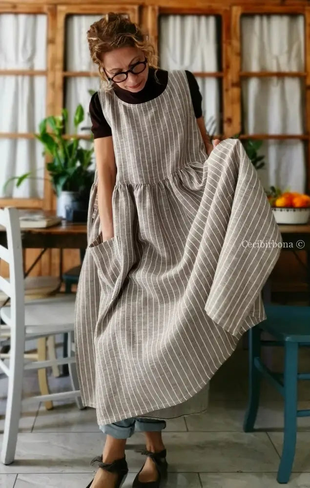 Grembiule donna in lino marrone rigato (Ref. 81) grembiule donna tessuti moderni