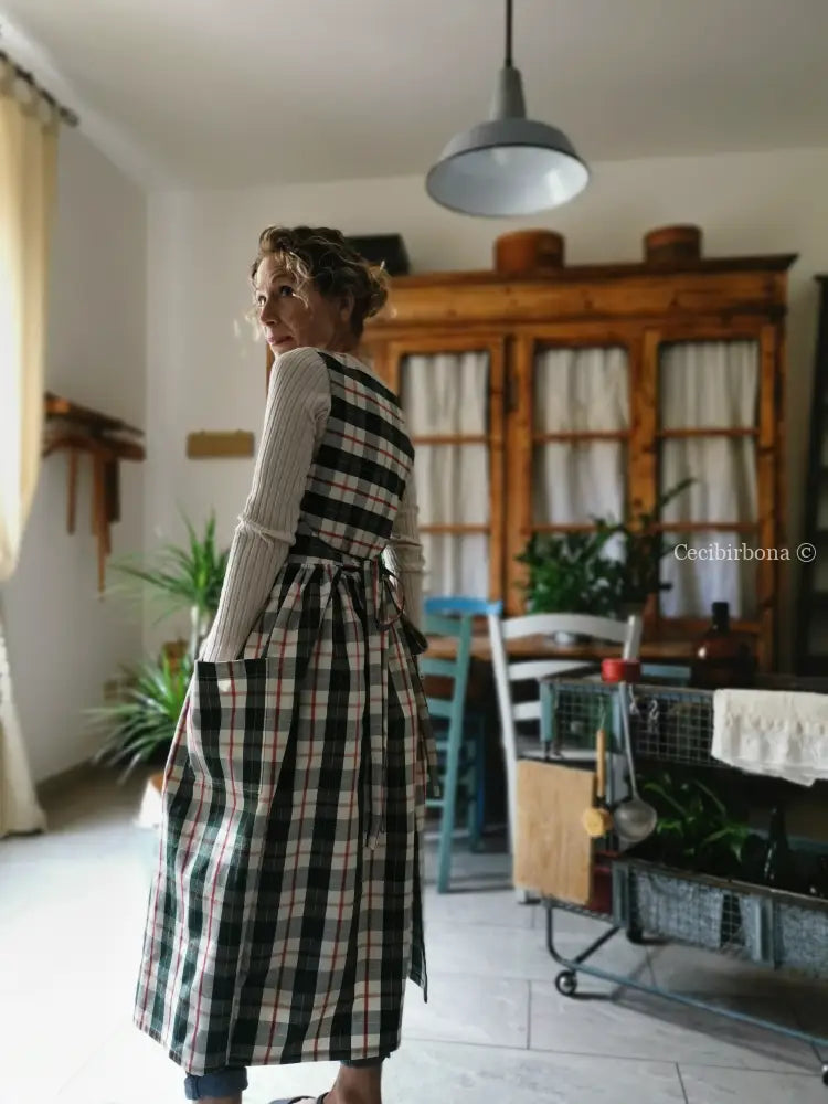 Grembiule in cotone tartan verde (Ref. 379) grembiule donna tessuti moderni