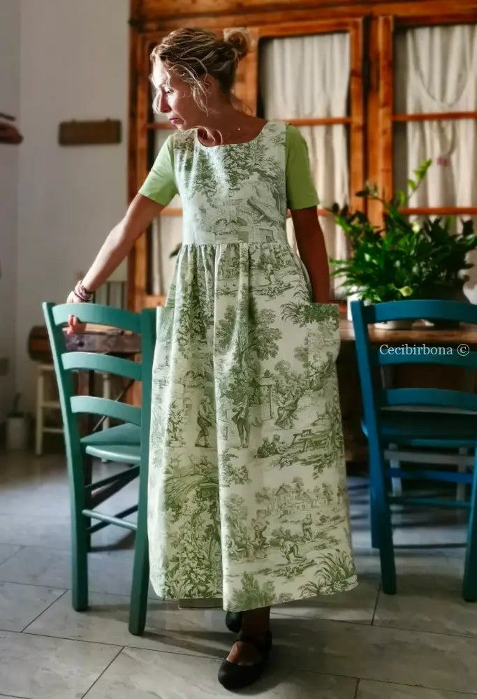 Green toile de Jouy apron (Ref. 358) Cecibirbona Green toile de Jouy apron (Ref. 358) Cecibirbona