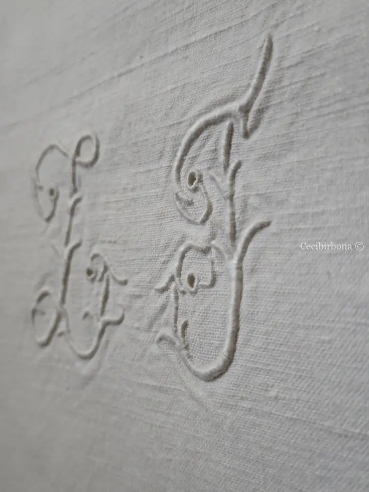 Telo antico in cotone con balze e monogramma biancheria antica per la casa