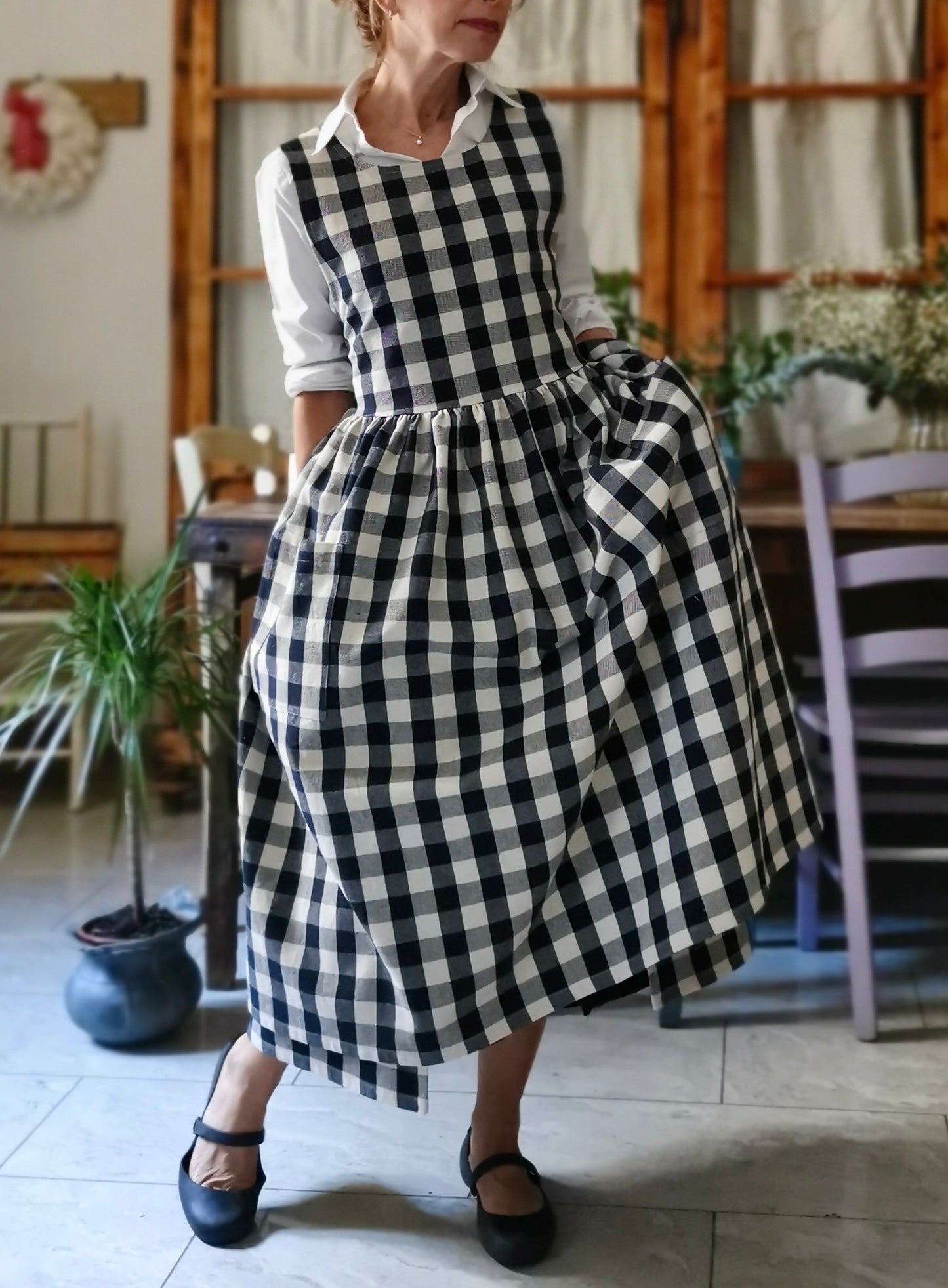 Grembiule in cotone a quadri blu e panna (Ref. 488)