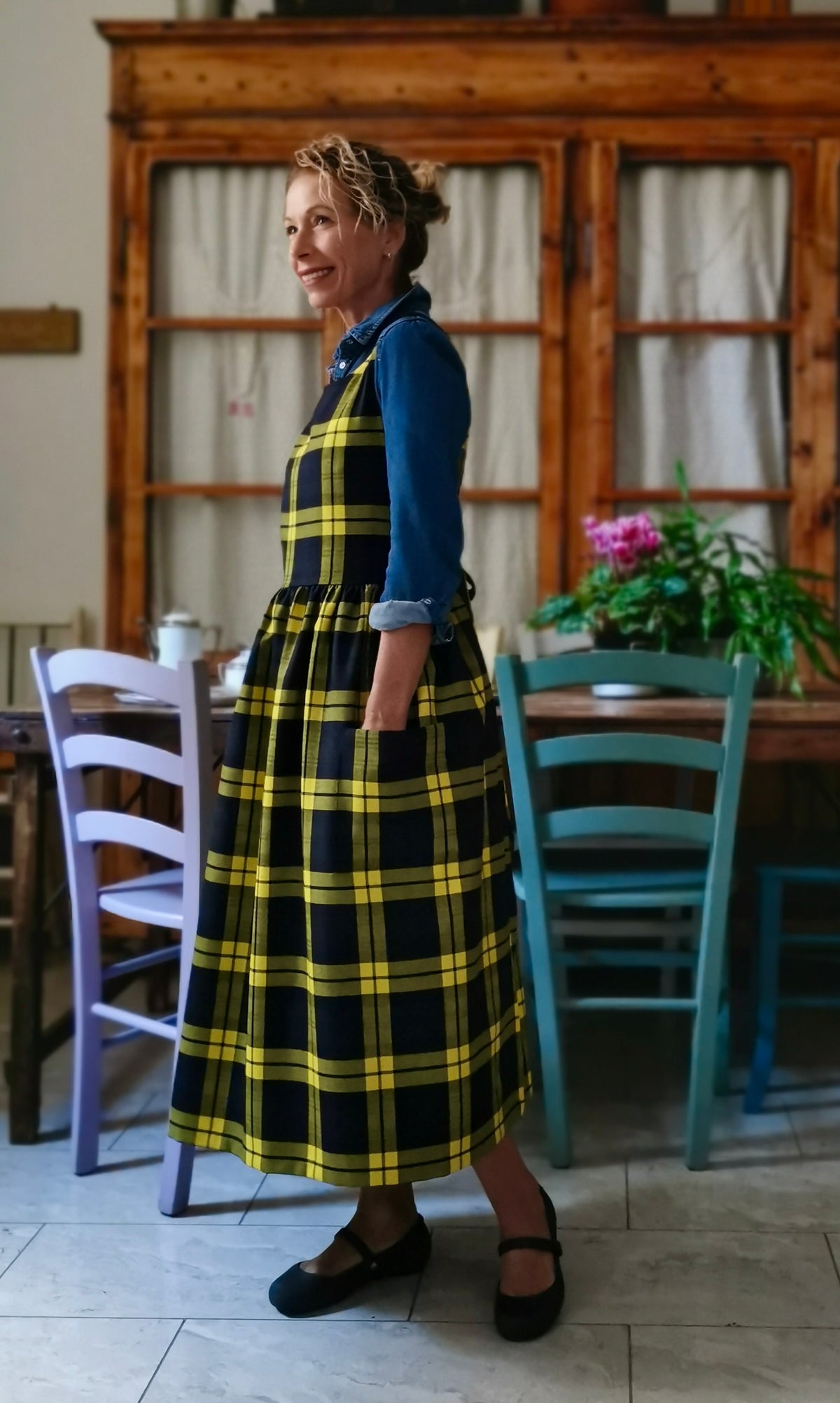 Grembiule in lana tartan blu e gialla (Ref. 547)