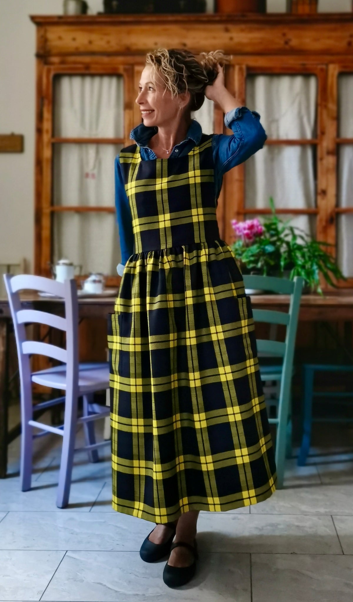 Grembiule in lana tartan blu e gialla (Ref. 547)