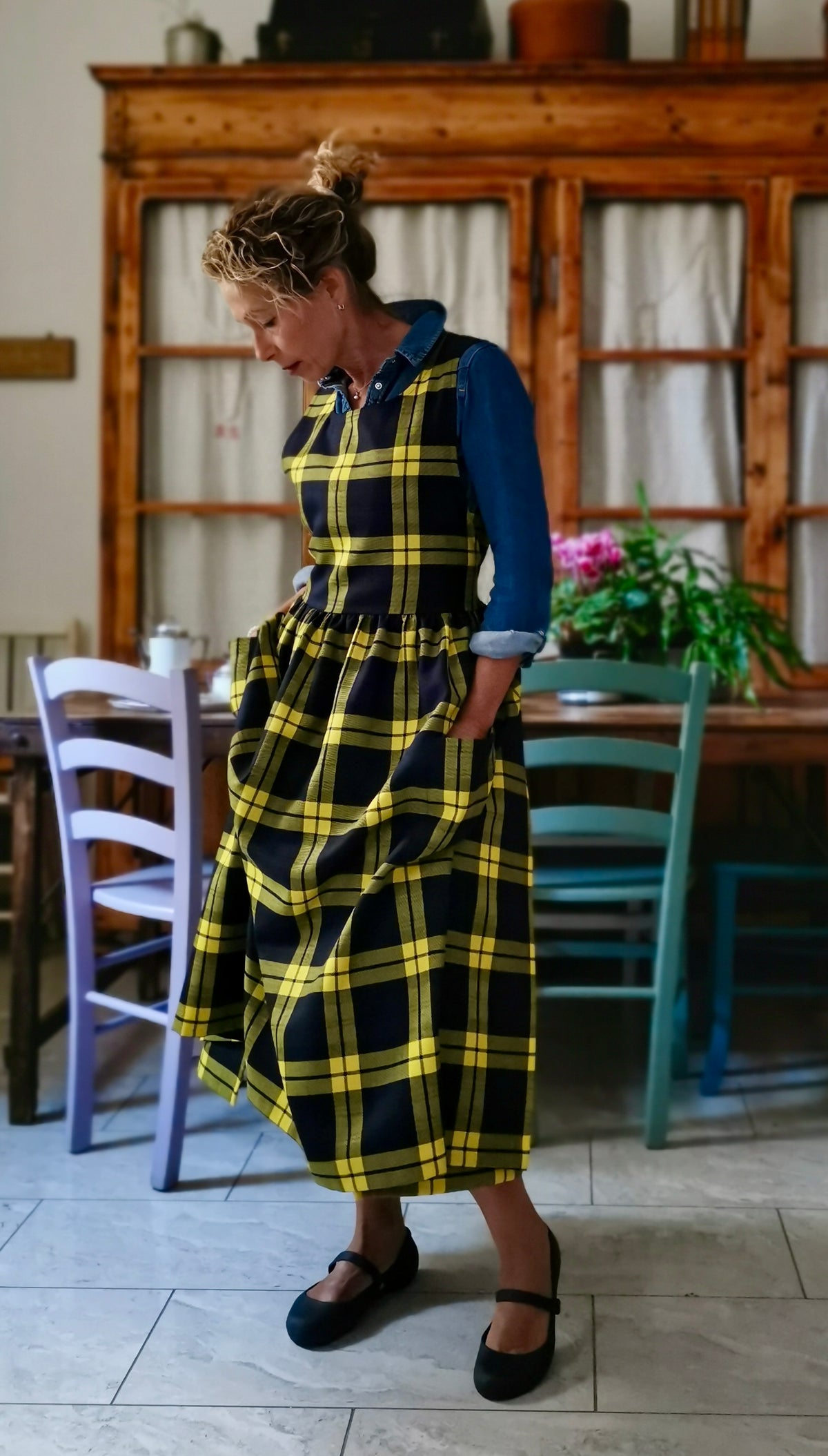 Grembiule in lana tartan blu e gialla (Ref. 547)