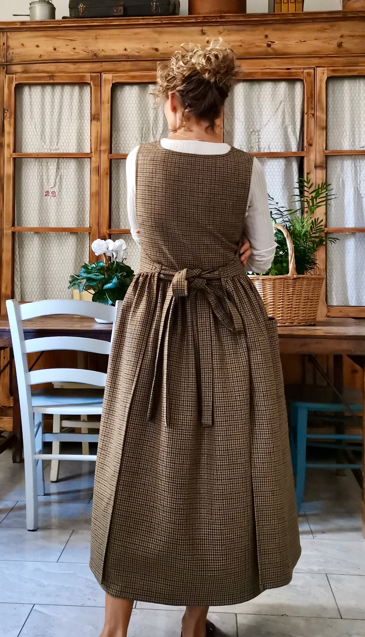 Grembiule in lana tartan in fantasia piccola (Ref. 559)