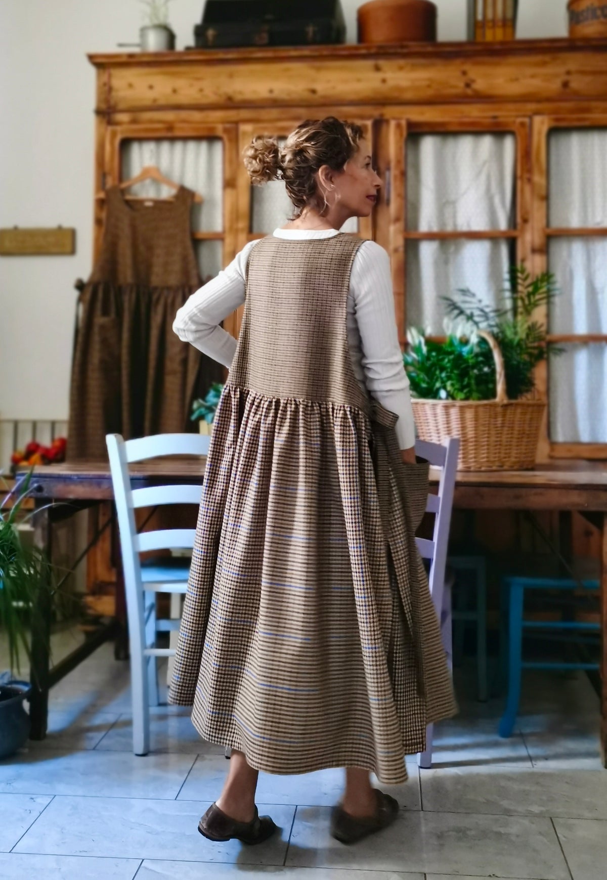 Grembiule in lana patchwork tartan sui toni del marrone (Ref. 558)