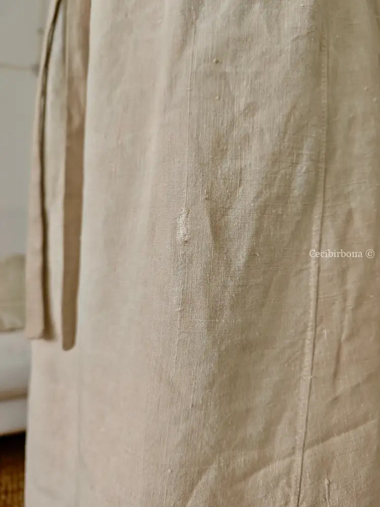 Abito antico con monogramma EF (Ref. 422) Abito antico