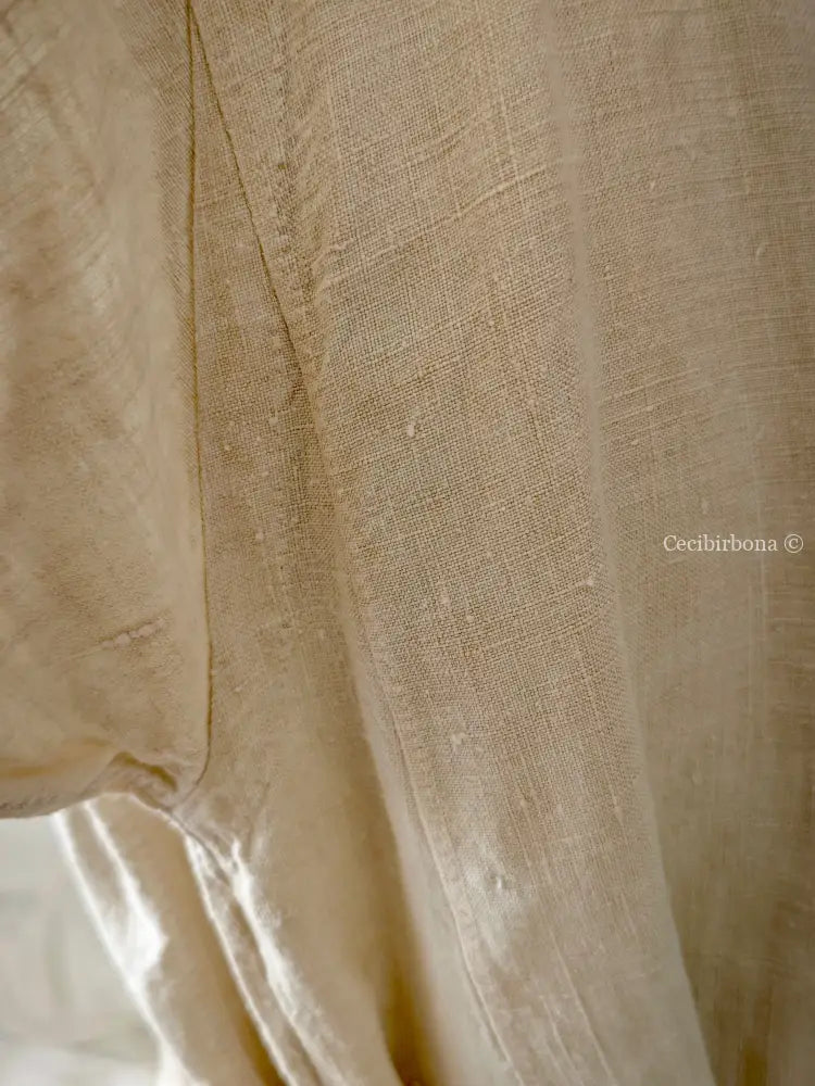 Abito antico con monogramma EF (Ref. 422) Abito antico