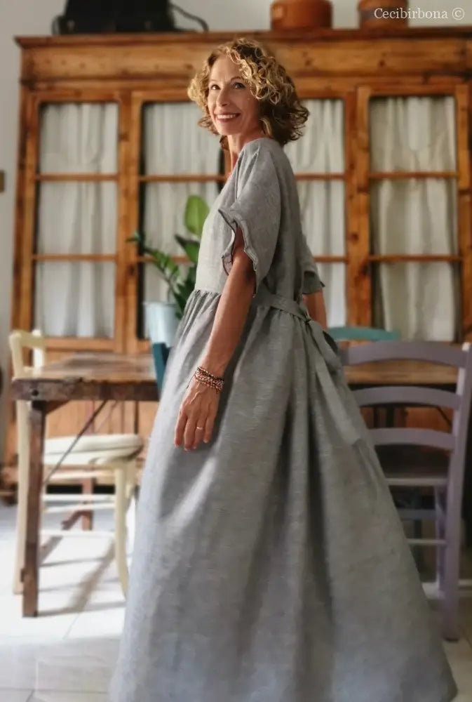 Abito con maniche in lino grigio abito donna