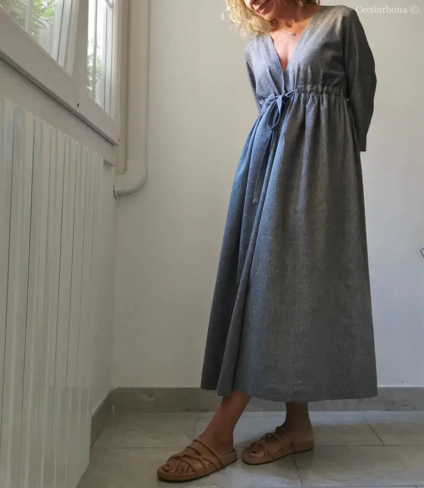 Abito estivo con maniche in lino grigio abito donna