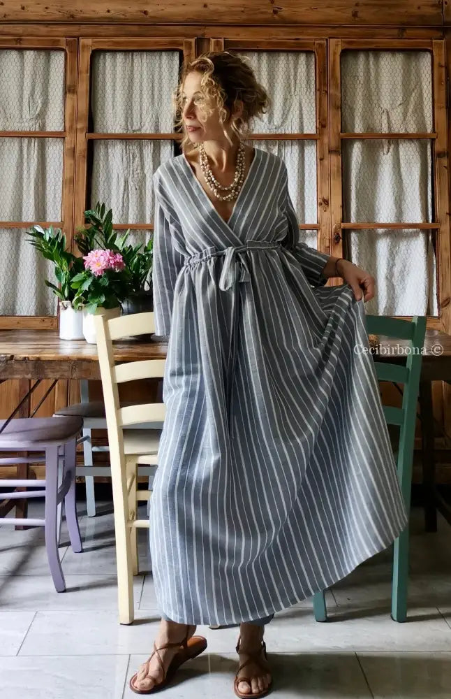 Abito estivo con maniche in lino grigio rigato (Ref. 110) abito donna