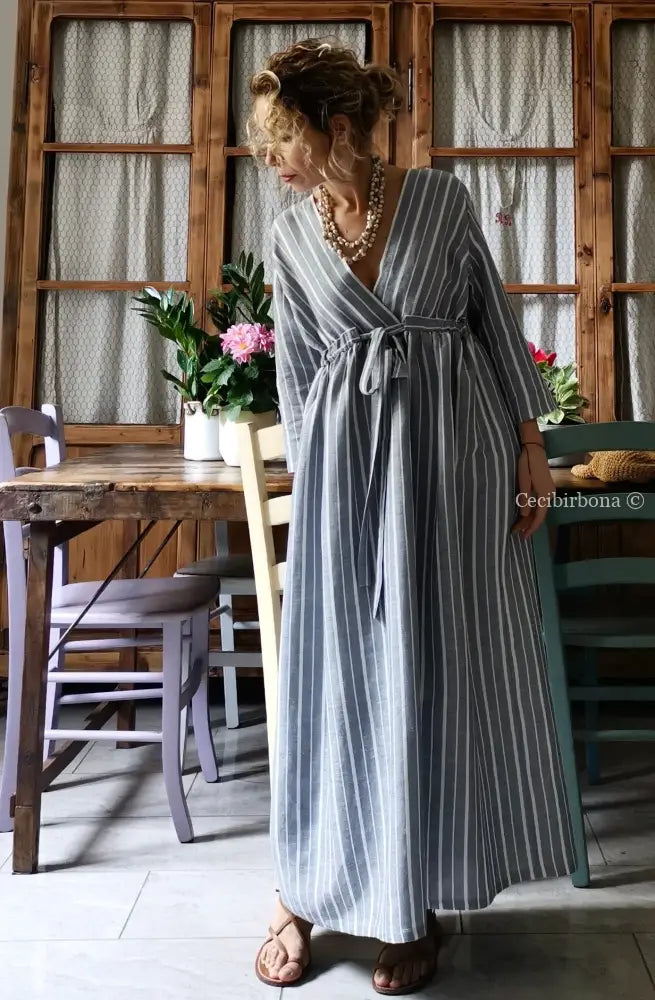 Abito estivo con maniche in lino grigio rigato (Ref. 110) abito donna