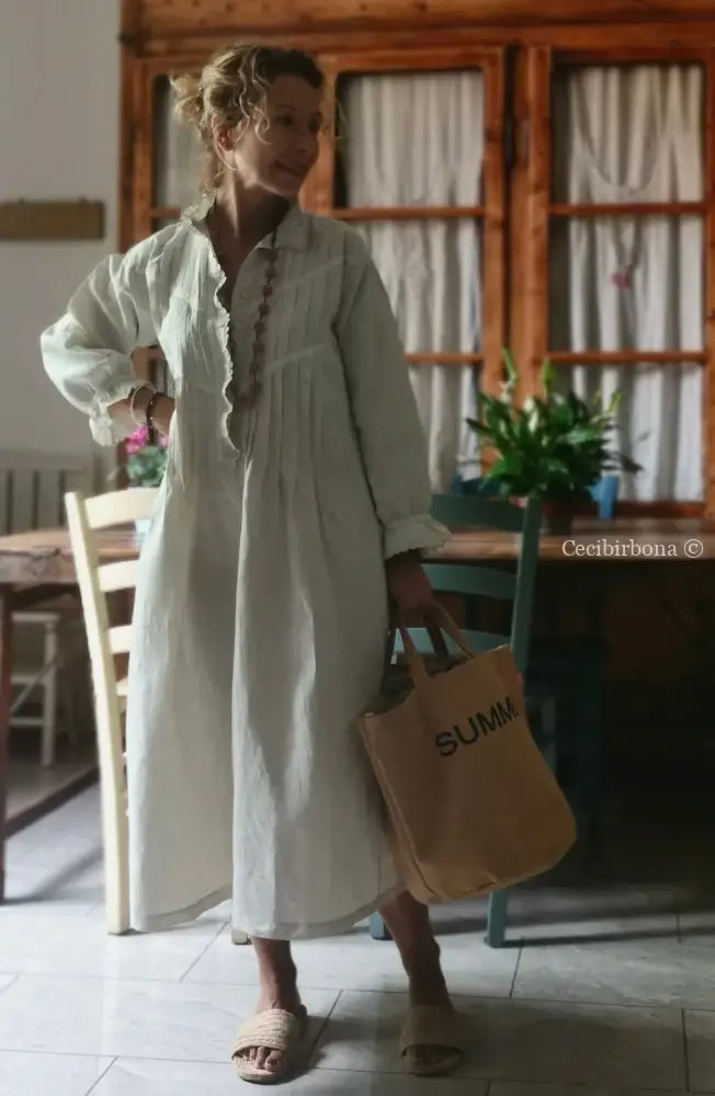 Abito in lino antico con maniche lunghe “Corredo di Angiolina” abito donna