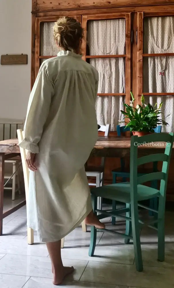 Abito in lino antico con maniche lunghe “Corredo di Angiolina” abito donna