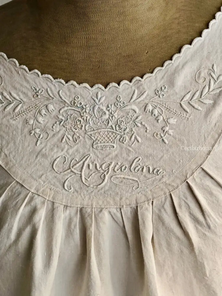 Abito in lino antico senza maniche “Corredo di Angiolina” abito donna