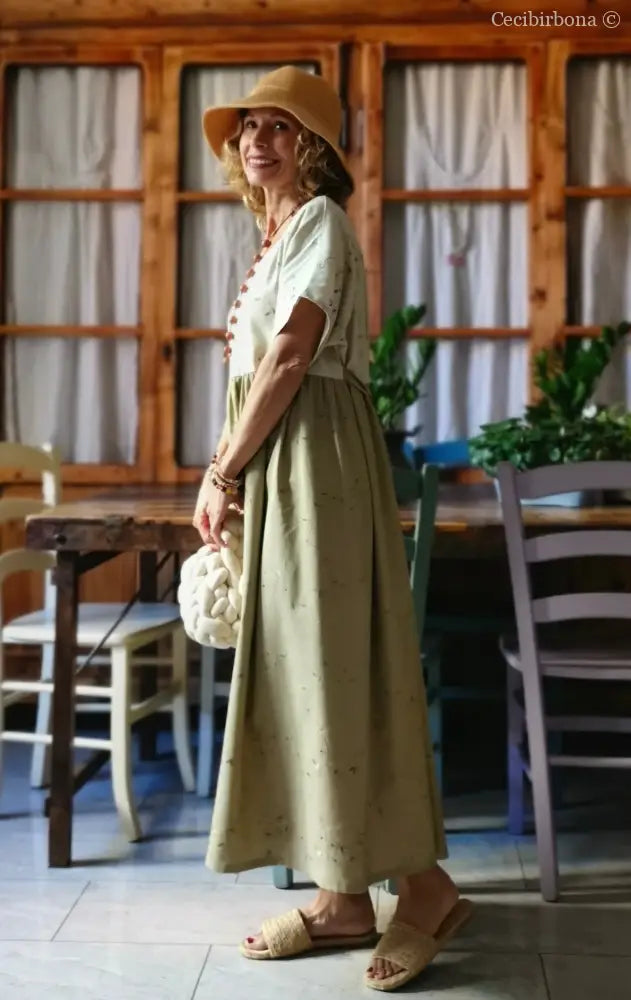 Abito in lino ricamato bicolor (Ref. 166) abito donna