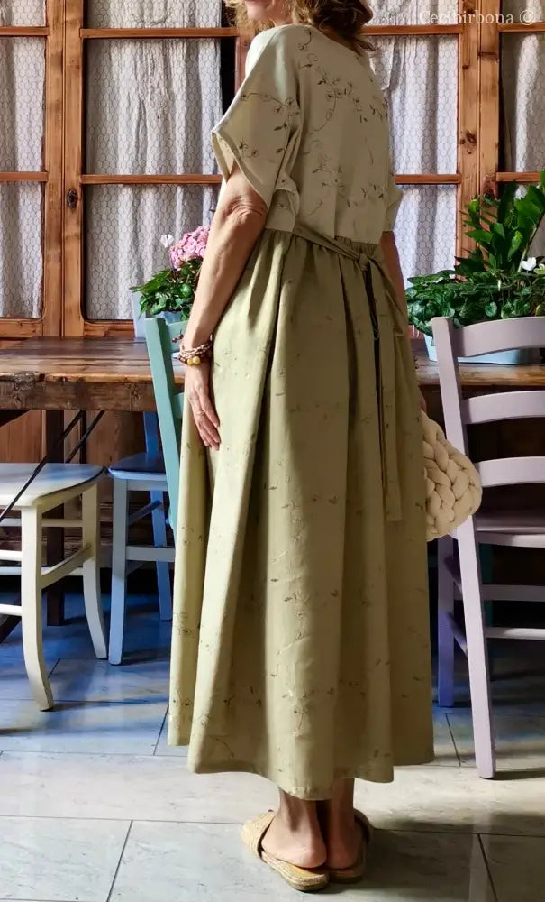 Abito in lino ricamato bicolor (Ref. 166) abito donna