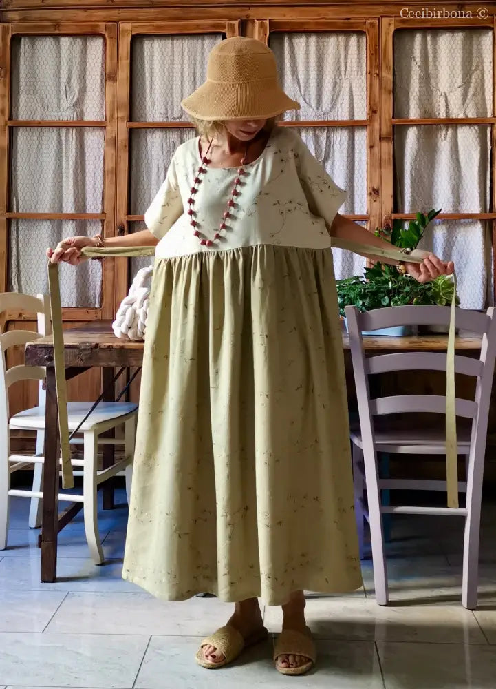 Abito in lino ricamato bicolor (Ref. 166) abito donna