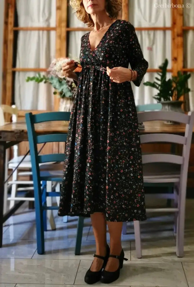 Abito in viscosa nera a fiori con fiocco (Ref. 98) abito donna