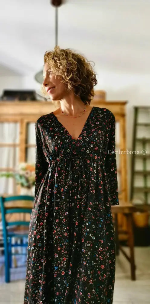 Abito in viscosa nera a fiori con fiocco (Ref. 98) abito donna