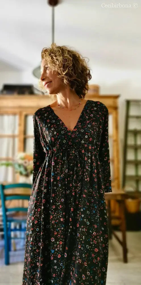 Abito in viscosa nera a fiori con fiocco (Ref. 98) abito donna