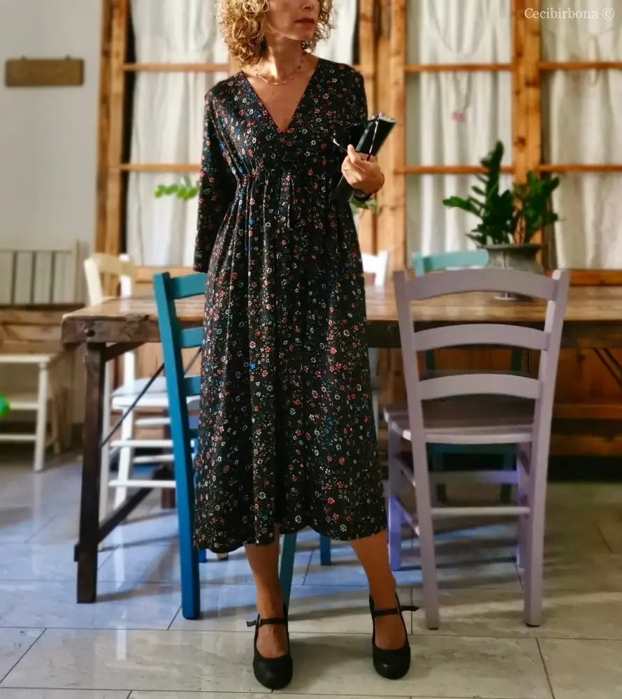 Abito in viscosa nera a fiori con fiocco (Ref. 98) abito donna