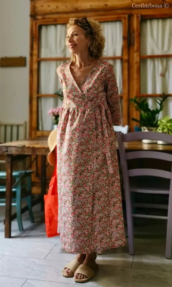 Abito incrociato in cotone con fiori e more (Ref. 180) abito donna