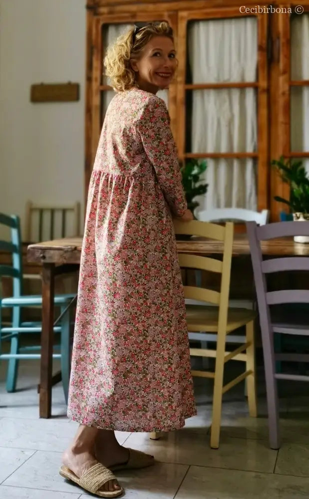 Abito incrociato in cotone con fiori e more (Ref. 180) abito donna