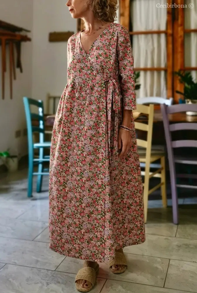 Abito incrociato in cotone con fiori e more (Ref. 180) abito donna