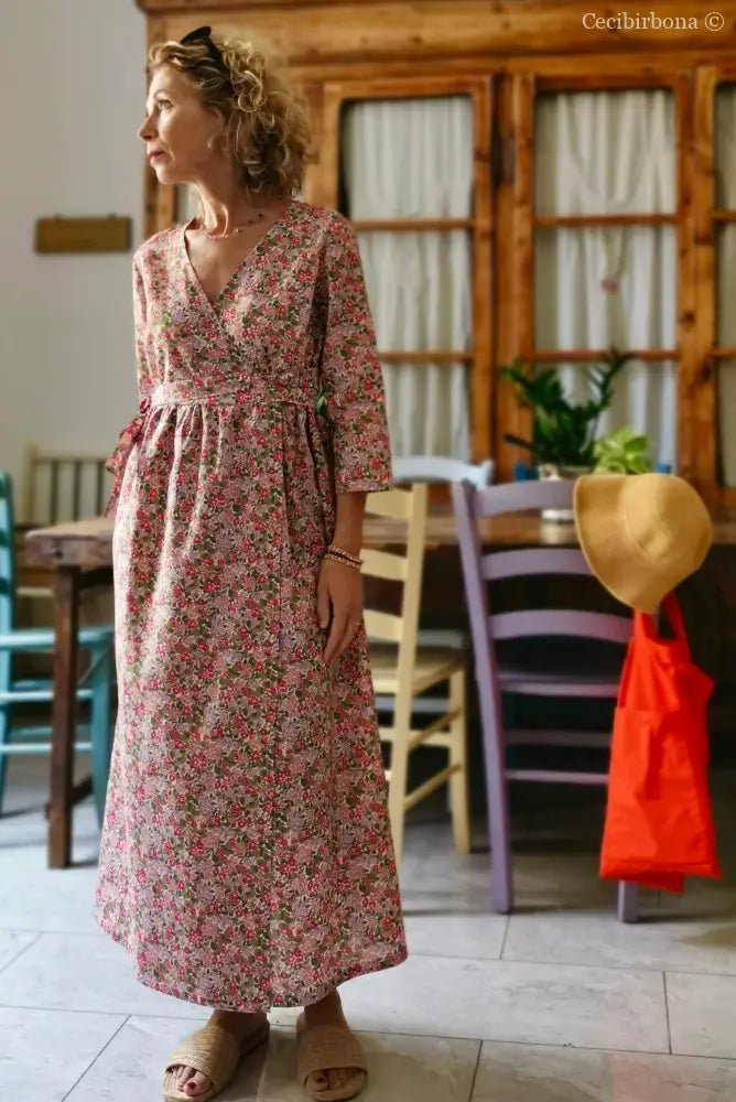 Abito incrociato in cotone con fiori e more (Ref. 180) abito donna