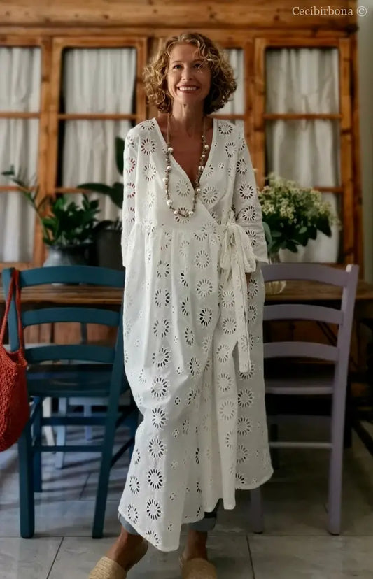 Abito incrociato in sangallo di cotone con maniche (Ref. 125) abito donna