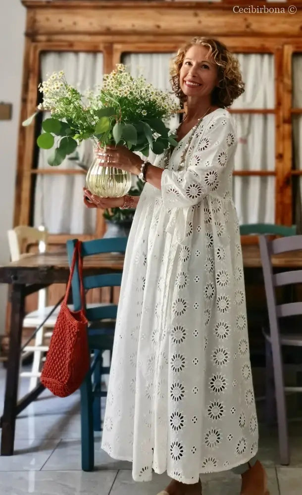 Abito incrociato in sangallo di cotone con maniche (Ref. 125) abito donna