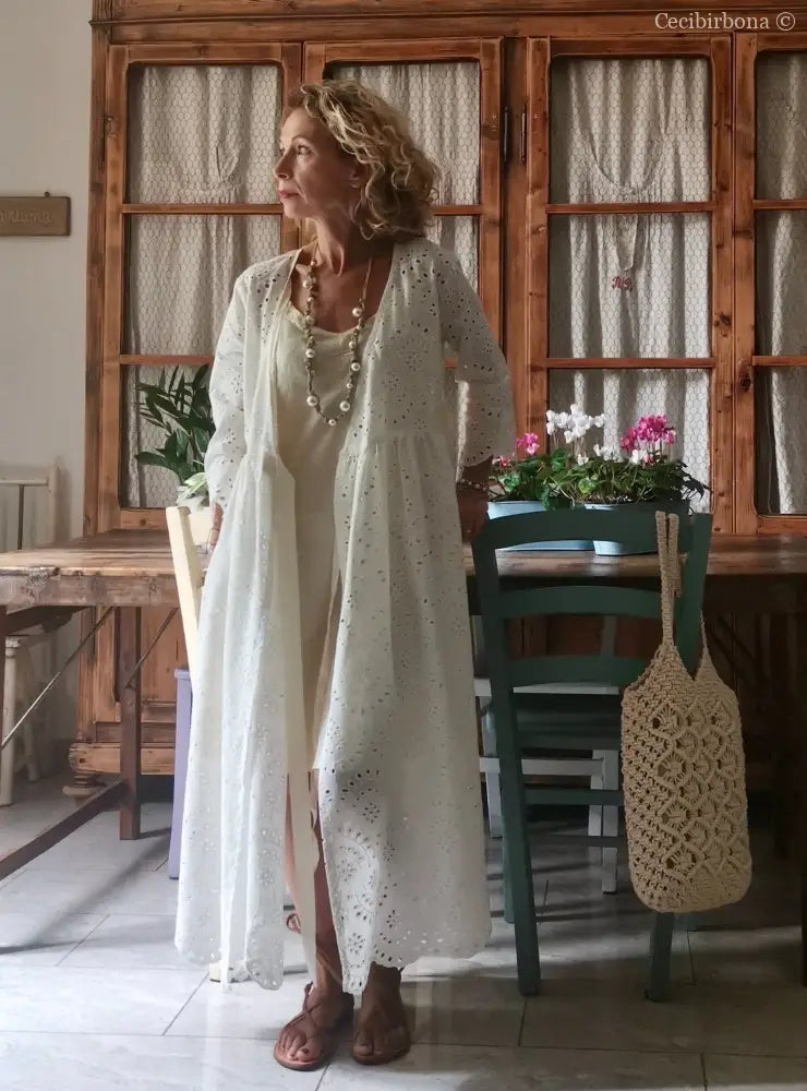 Abito incrociato in sangallo di cotone (Ref. 196) Media abito donna