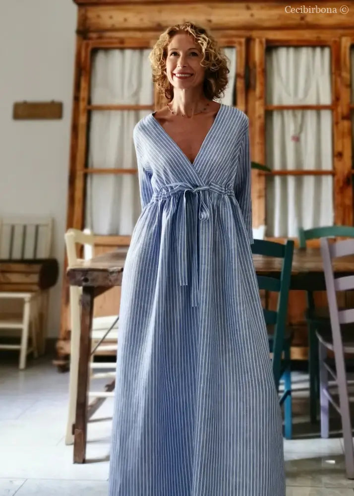 Abito lungo con maniche in lino azzurro a righe panna (Ref. 124) 46 abito donna
