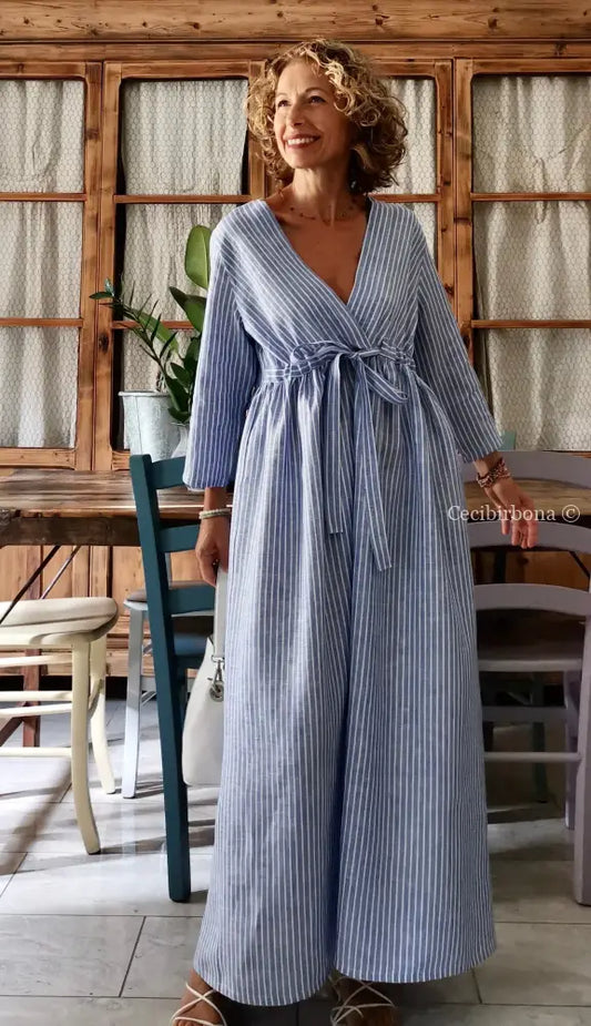 Abito lungo con maniche in lino azzurro a righe panna (Ref. 124) 46 abito donna