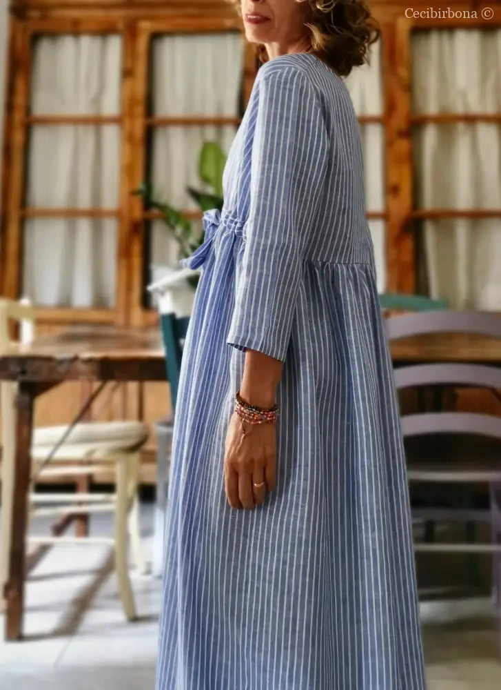 Abito lungo con maniche in lino azzurro a righe panna (Ref. 124) 46 abito donna