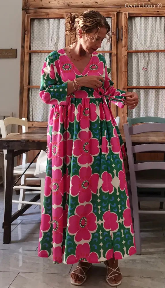 Abito lungo incrociato a fiori (Ref. 96) Media abito donna