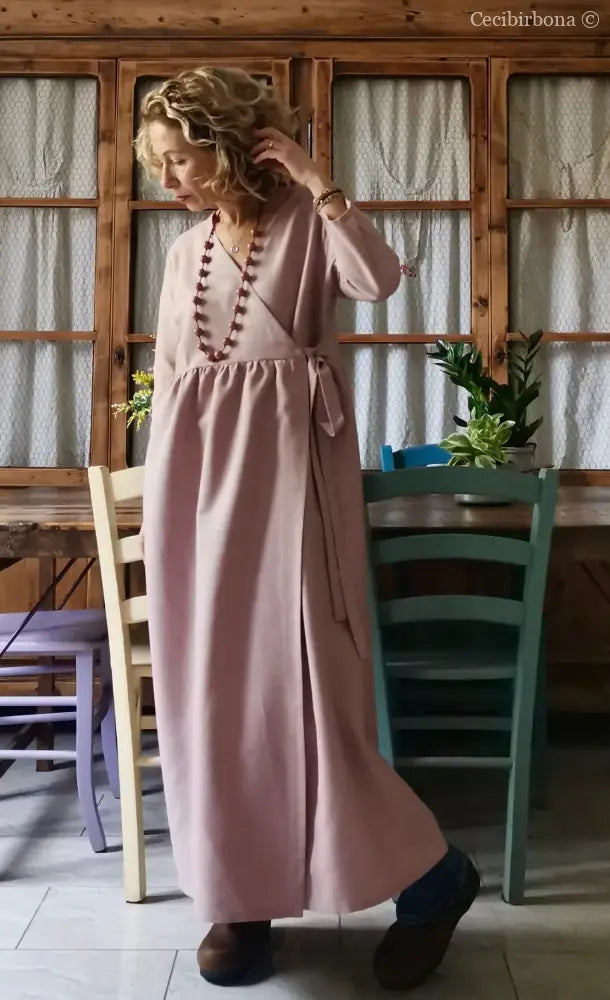 Abito lungo incrociato in lino rosa antico (Ref. 139) abito donna