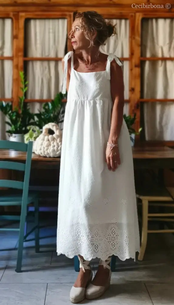 Abito prendisole in sangallo di cotone (Ref. 312) Small abito donna