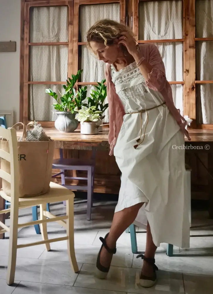 Abito sottoveste antico con pizzo “Corredo di Angiolina” Biancheria antica da donna