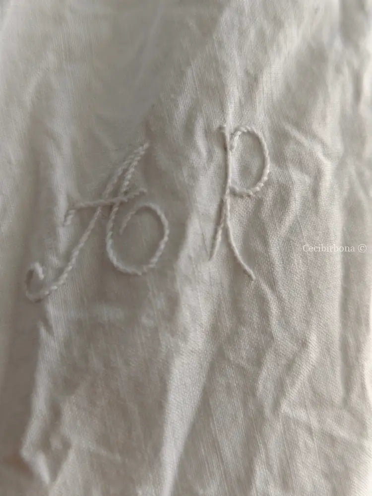 Abito sottoveste antico con pizzo “Corredo di Angiolina” Biancheria antica da donna