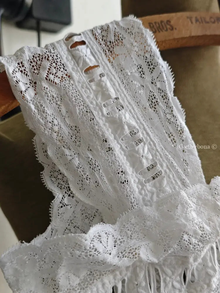 Abito sottoveste antico con pizzo “Corredo di Angiolina” Biancheria antica da donna