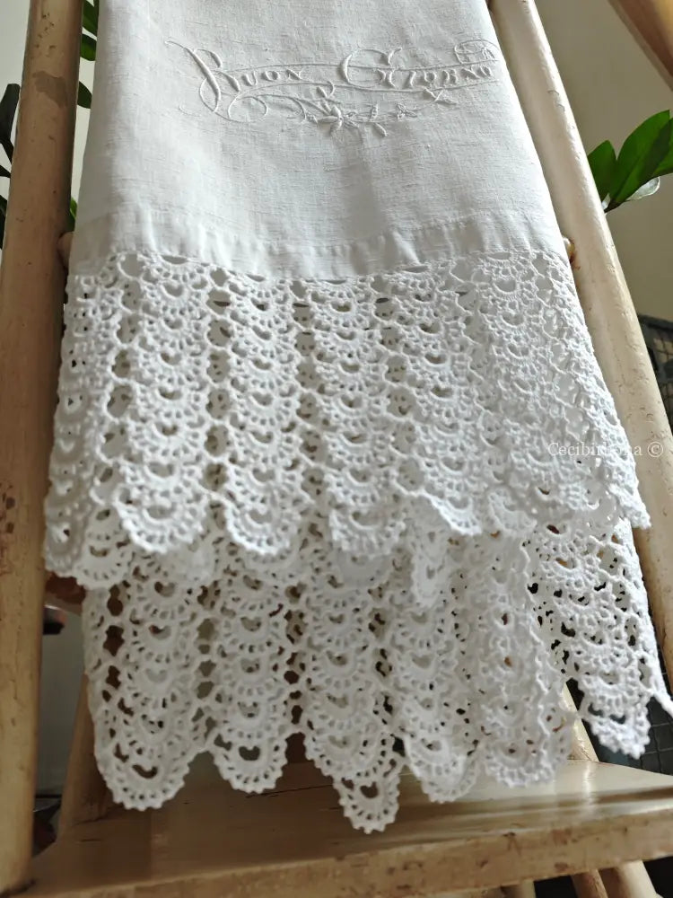 Asciugamano del Buon Giorno biancheria antica per la casa