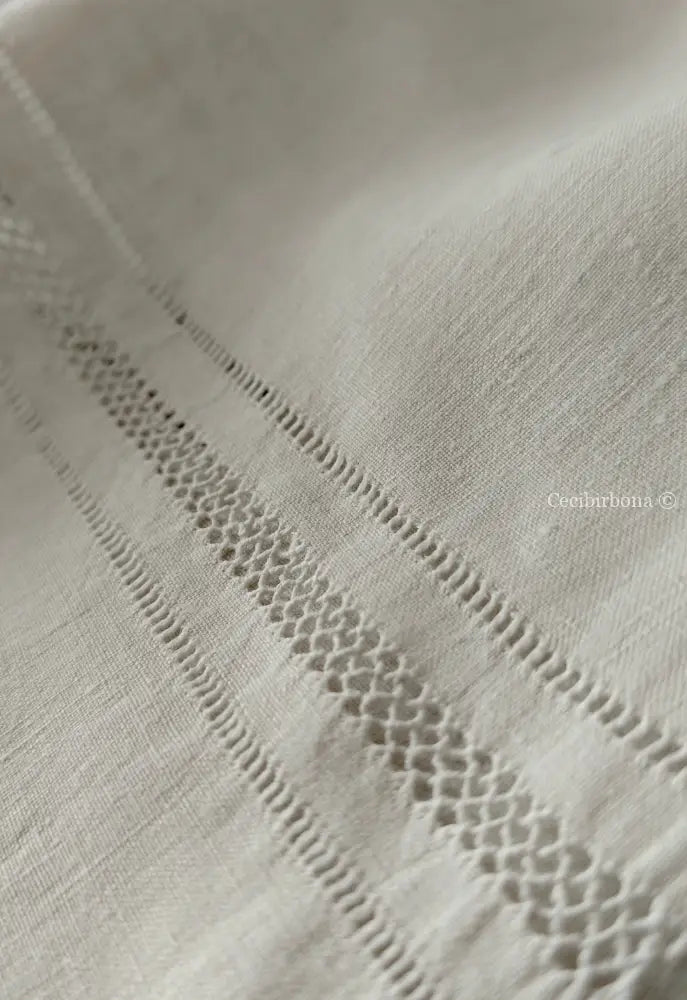 Asciugamano in lino con sfilature Asciugamano in lino antico