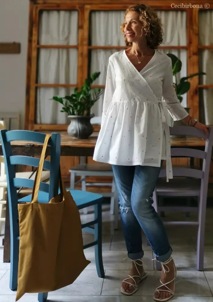 Camicia bianca incrociata a pois (Ref. 149) Media camicia donna