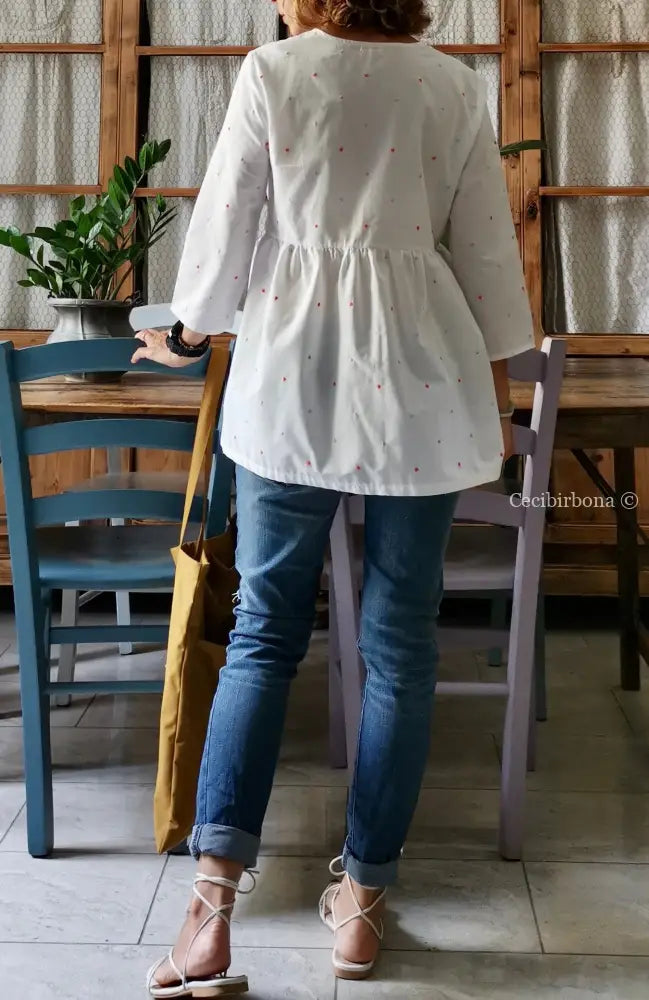 Camicia bianca incrociata a pois (Ref. 149) Media camicia donna