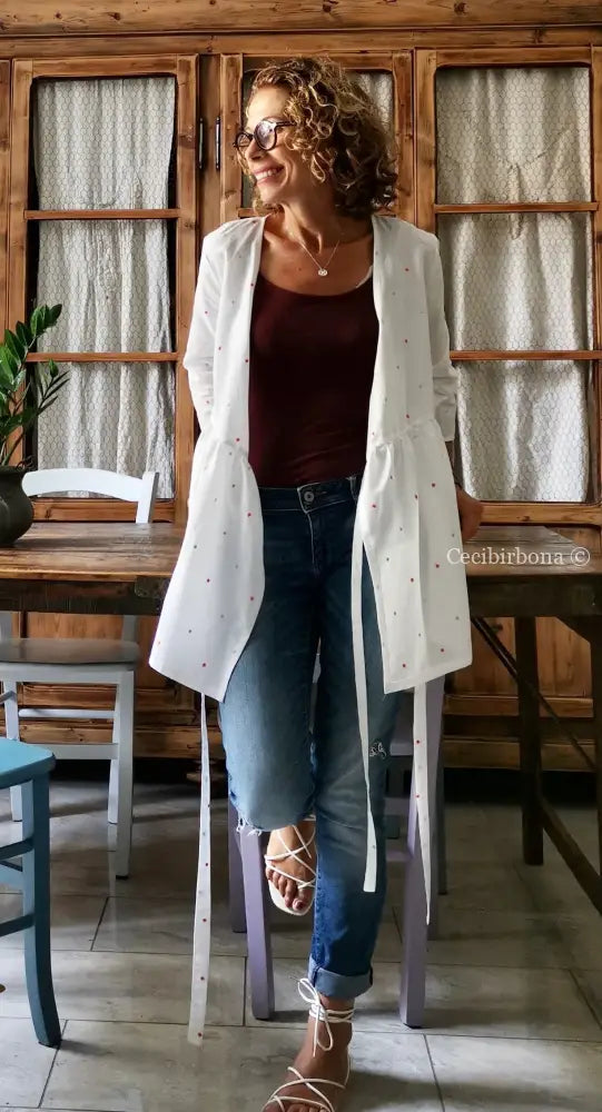 Camicia bianca incrociata a pois (Ref. 149) Media camicia donna